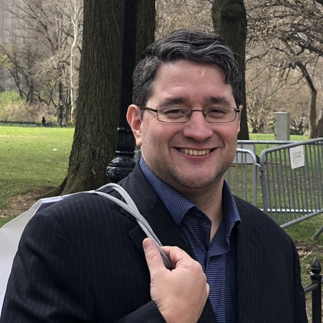 Michael Zambrano's headshot, Executive Head of Risk at flexcar